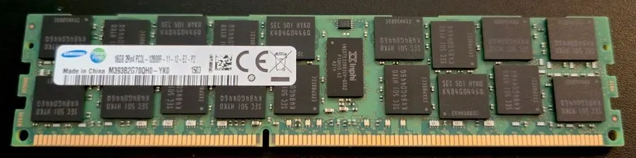 Модуль памяти Samsung M393B2G70QH0-YK0 16 GB DDR3 2Rx4 PC3L-12800R ECC Server RA