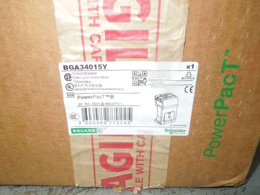 Автоматический выключатель SQUARE D BGA34015Y 15A 35kA@480V 3P POWERPACT I-LINE