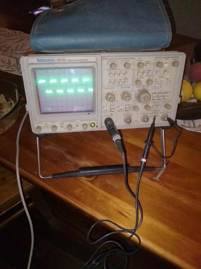 Осциллограф Vintage Tektronix 2445 4-Ch 150 MHz Oscilloscope Power Only RS