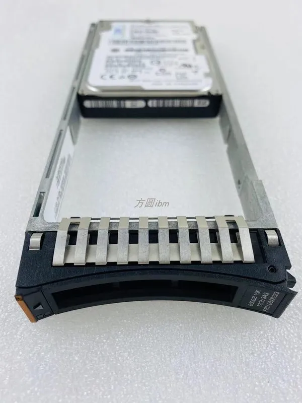 Жёсткий диск IBM 00AR323 2.5" 600GB 15K SAS 12Gbs HDD 00AR391 Storwize V7000 Gen — фото лота 2