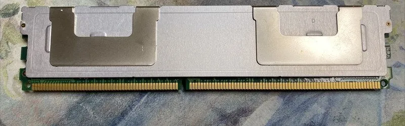 Модуль памяти Hynix 8GB PC2-5300F fully buffered DDR2 667Mhz ECC Server Memory R