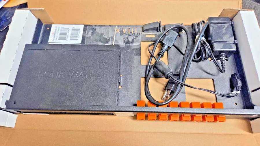 Межсетевой экран Dell SonicWall TZ350 Firewall Appliance 5 Port Network Security