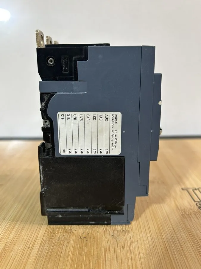 Автоматический выключатель 1 Siemens 3VA4130-6ED34-0AA0 480V 3-Pole Circuit Brea
