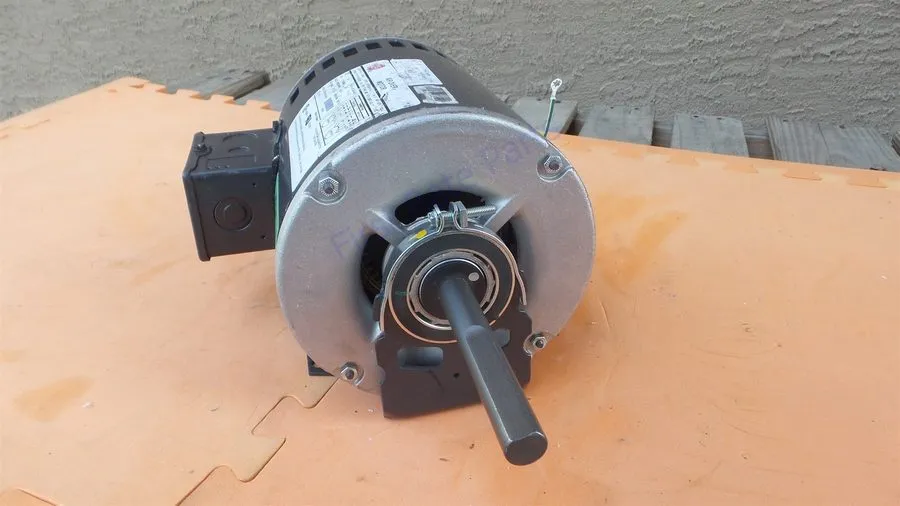 Вентилятор LIEBERT KIT-095E Condenser Fan Motor 208-230/460V AC, 3/4 hp, 1 Phase