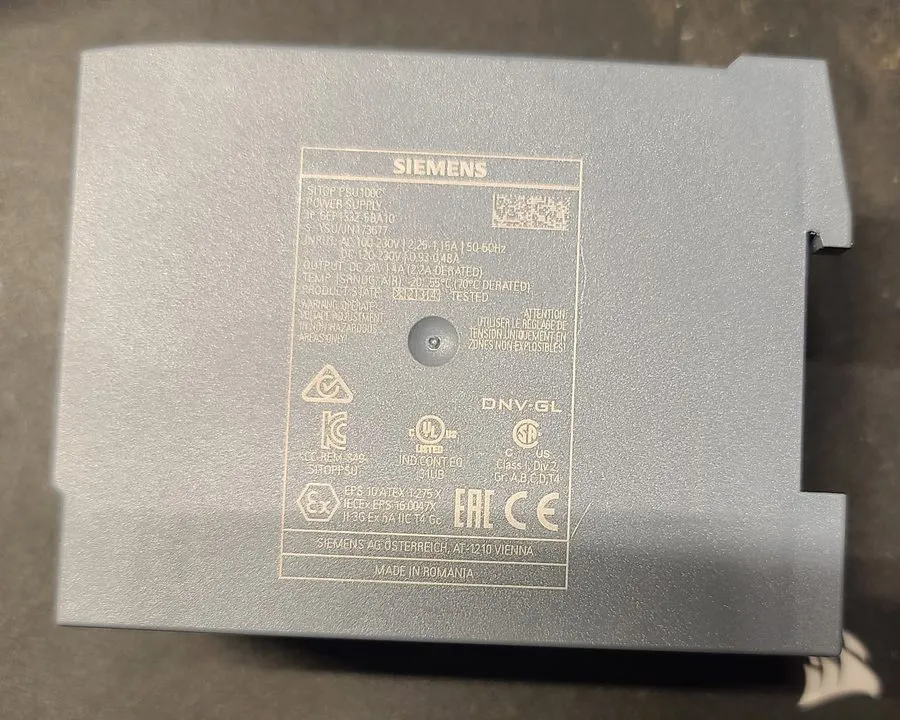 Блок питания Siemens 6EP1332-5BA10 SITOP PSU100C 24VDC 4A DIN Rail Power Supply