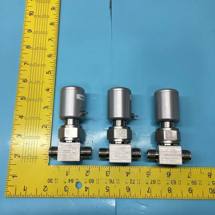 Клапан Swagelok SS-BNS6-C Bellows Valve 30 Day