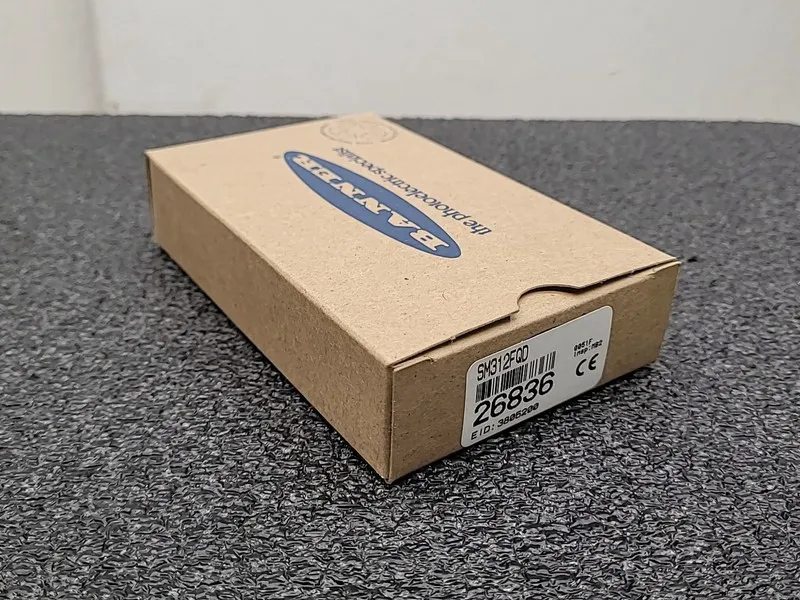 Фотоэлектрический датчик BANNER SM312FQD MINI-BEAM PHOTOELECTRIC SENSOR 10-30VDC