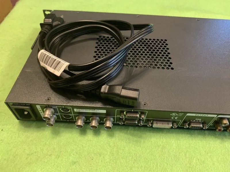 Видеокоммутатор Extron IN1508 rackmount Scaling Presentation AV Switcher — фото лота 4