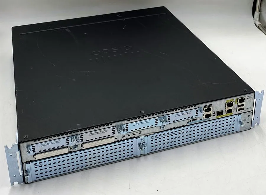 Маршрутизатор Cisco 2900 Series Integrated Service Router CISCO 2911