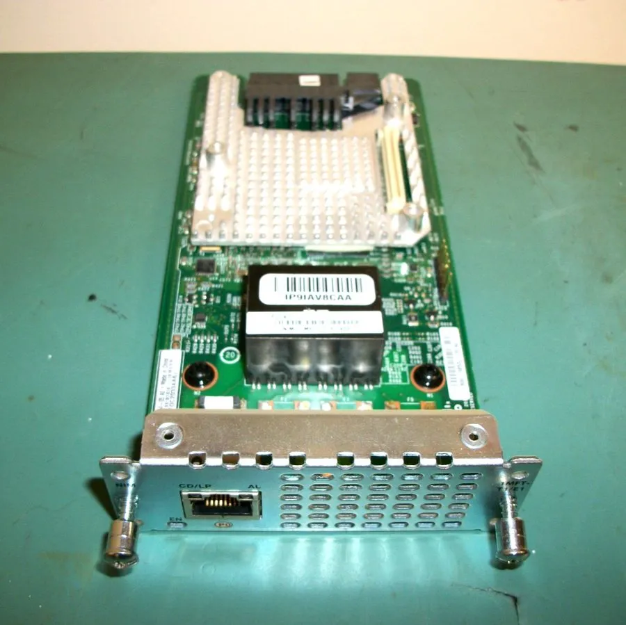 Коммутатор Cisco Module 1MFT-T1/E1 1Port WAN Voice Network Interface Card