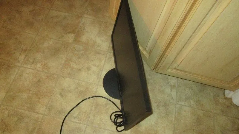 Монитор Lenovo ThinkVision E24-10 23.8 Inch Switching Monitor, Great Condition