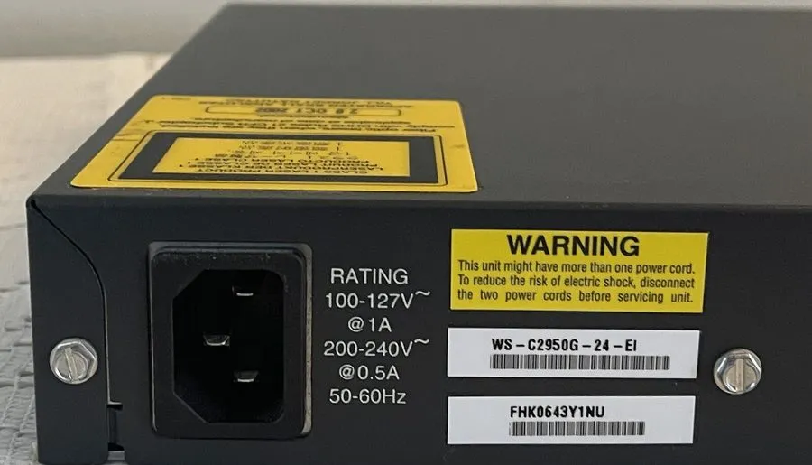 Коммутатор Cisco Catalyst 2950 Series (WS-C2950-24) External Switch w/ 24 Ports