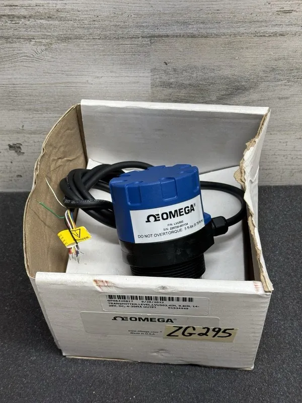 Ультразвуковой датчик OMEGA LVU503 24VDC 30PSI Reflective Ultrasonic Level Trans — фото лота 1