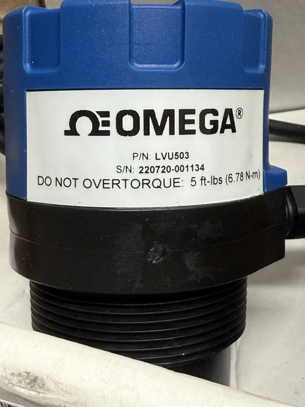 Ультразвуковой датчик OMEGA LVU503 24VDC 30PSI Reflective Ultrasonic Level Trans — фото лота 2