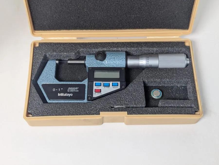 Микрометр Mitutoyo 293-765-30 Digital Micrometer with Case 0-1'' .00005'' 0.001m