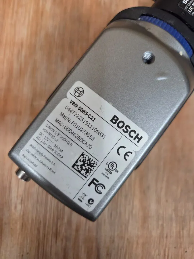 Камера x Bosch VBN-5085-C21 AN 5000 960H Indoor WDR Box Analog Camera No Lens