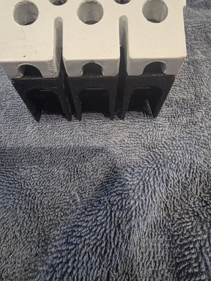 Автоматический выключатель ABB TEYL3090B 90 A 480V Circuit Breaker