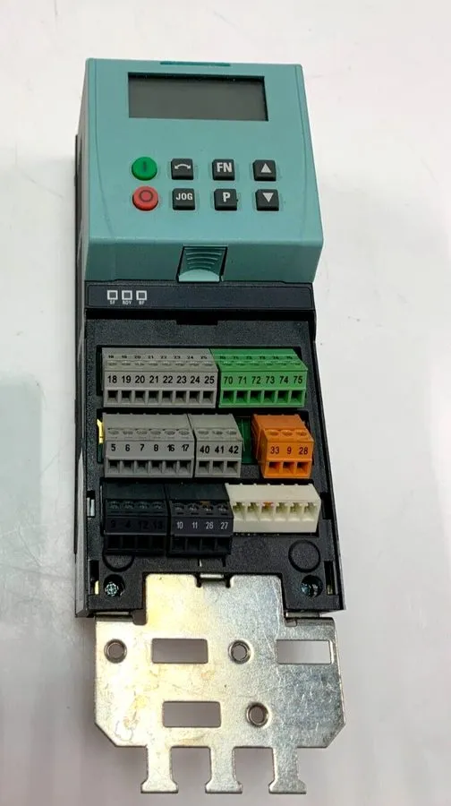Частотный преобразователь Siemens 6SL3244-0BA20-1PA0 SINAMICS G120 Control Unit