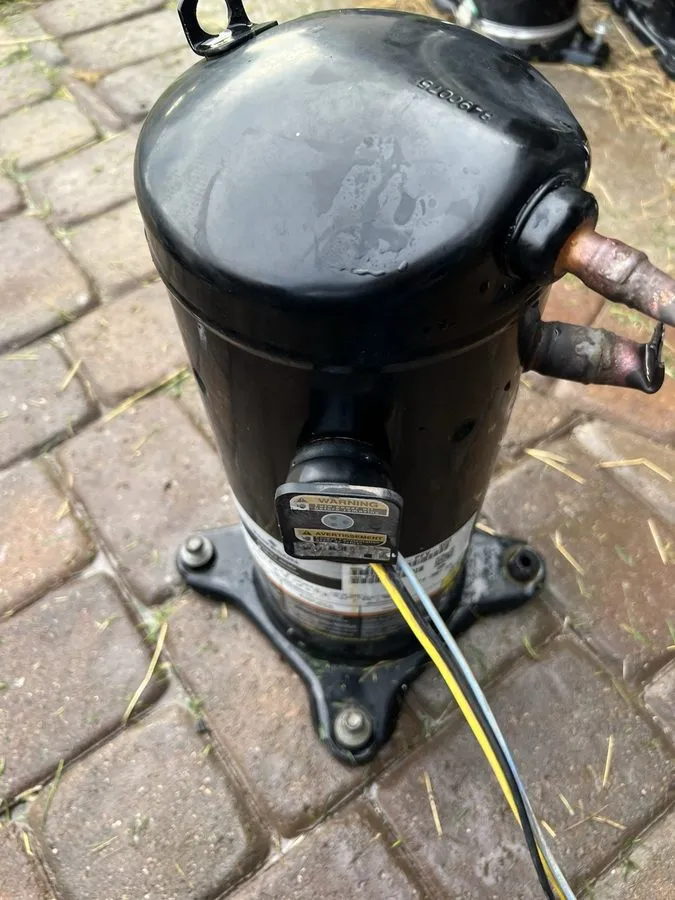 Компрессор COPELAND SCROLL COMPRESSOR model ZP34K5E PFV-800 year 2021- 220v sing — фото лота 2