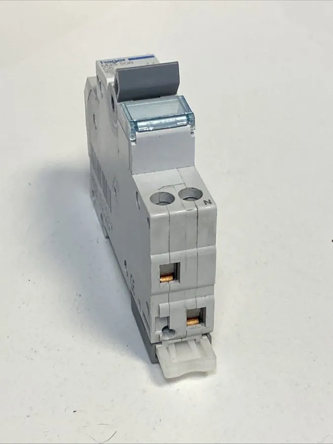 Автоматический выключатель Hager Circuit Breaker / 1-Pole + Neutral Conductor, C — фото лота 1