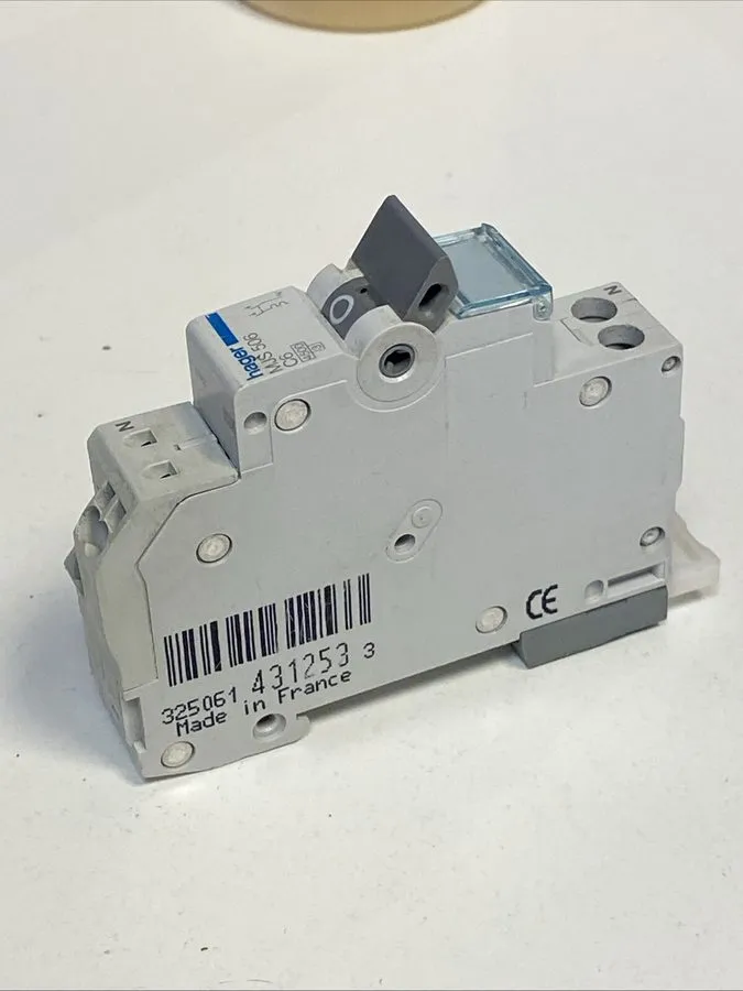 Автоматический выключатель Hager Circuit Breaker / 1-Pole + Neutral Conductor, C — фото лота 2
