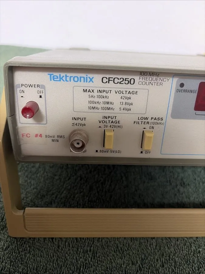 Тестер Tektronix CFC250 100 MHz Frequency Counter