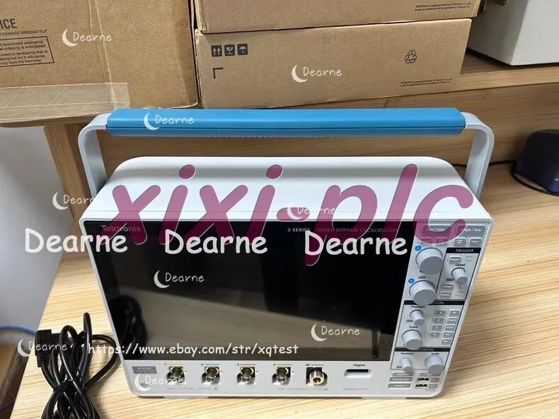 Осциллограф Tektronix MDO34 3-BW-1000 1 GHz, 4-Ch, Mixed Domain Oscilloscope