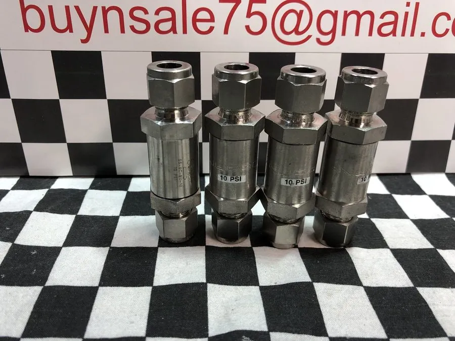 Фитинг 3/8" Swagelok SS-6C-10 Tube-Fitting Poppet Check Valve 10 PSI A13