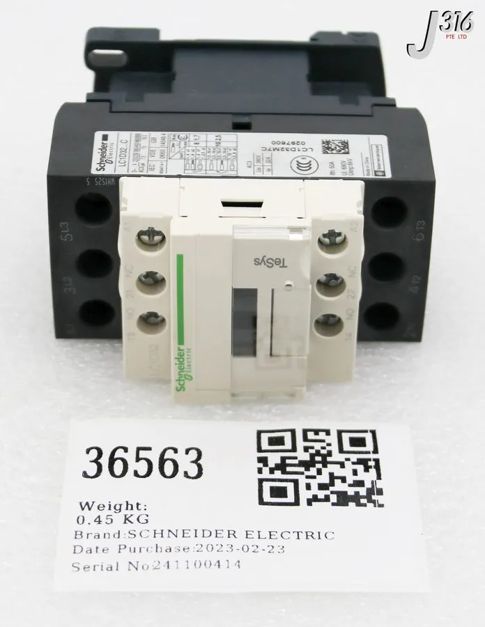Контактор Schneider LC1D32M7C 32A 3 Pole Contactor 220VAC Coil TeSys D