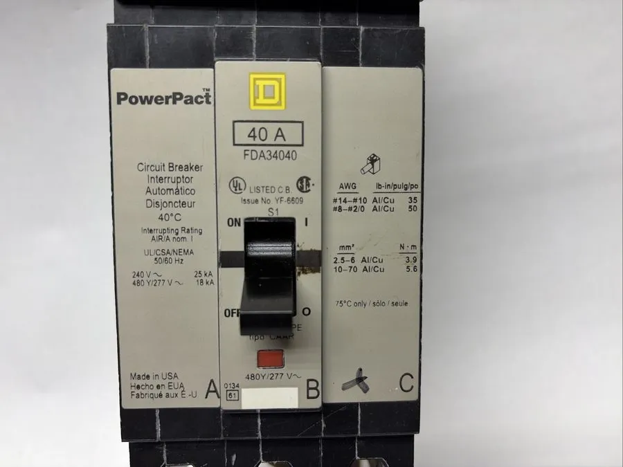 Автоматический выключатель Square D FDA34040 3P 480V 40A PowerPact I-line Circui — фото лота 1