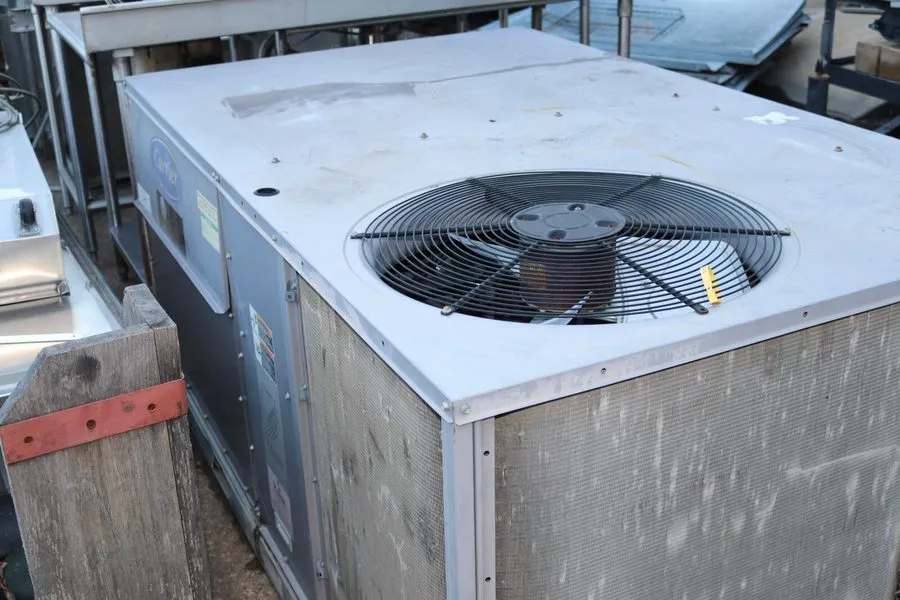 Климатическое оборудование Carrier 48TCDA06A2AOA0A0A0A0 Commercial Rooftop HVAC — фото лота 2