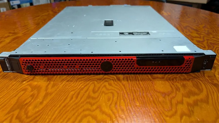 Сервер Dell OEM PowerEdge R240 1U Server Xeon E-2176G, 16GB RAM (No HDD/OS)