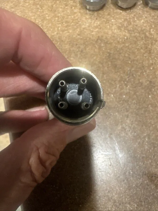 Разъём AMPHENOL 91-MC4M 4 PIN 3/8" MICROPHONE PLUG ELECTROVOICE 664 SHURE 545