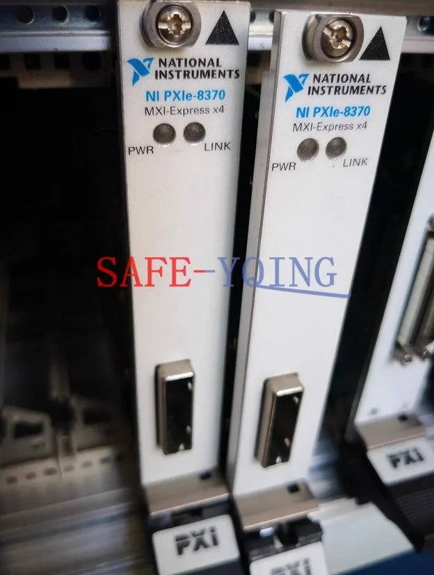 Модуль National Instruments NI PXIe-8370 779720-01 Module