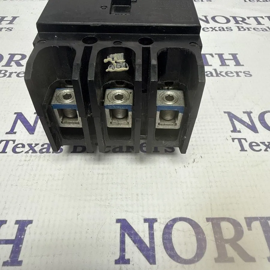 Автоматический выключатель Eaton GHB3040 40 Amp 3 Pole 277/480V GHB Bolt on Circ