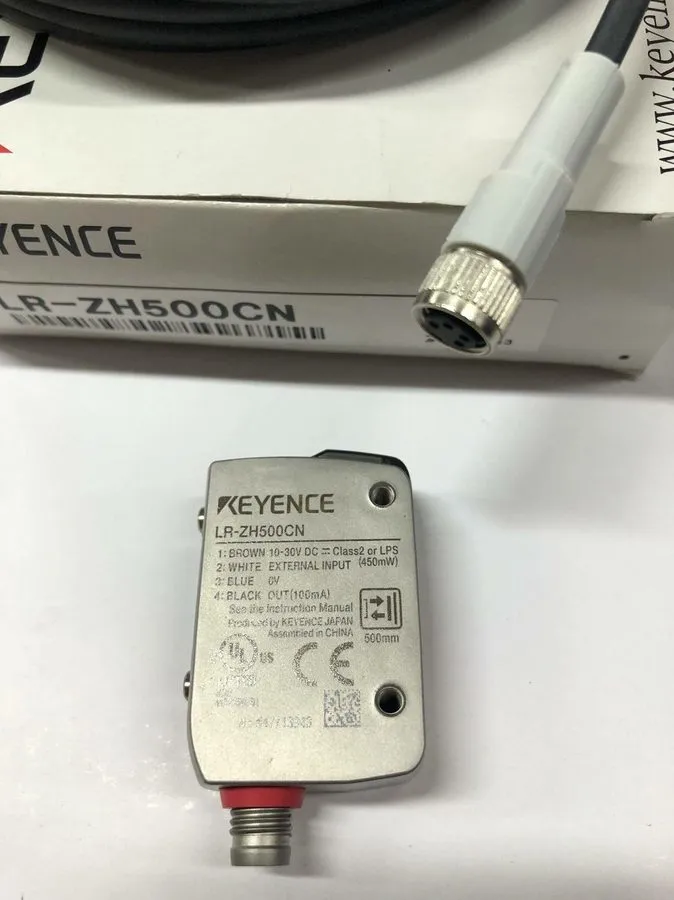 Датчик Keyence LR-ZH500CN Laser Sensor