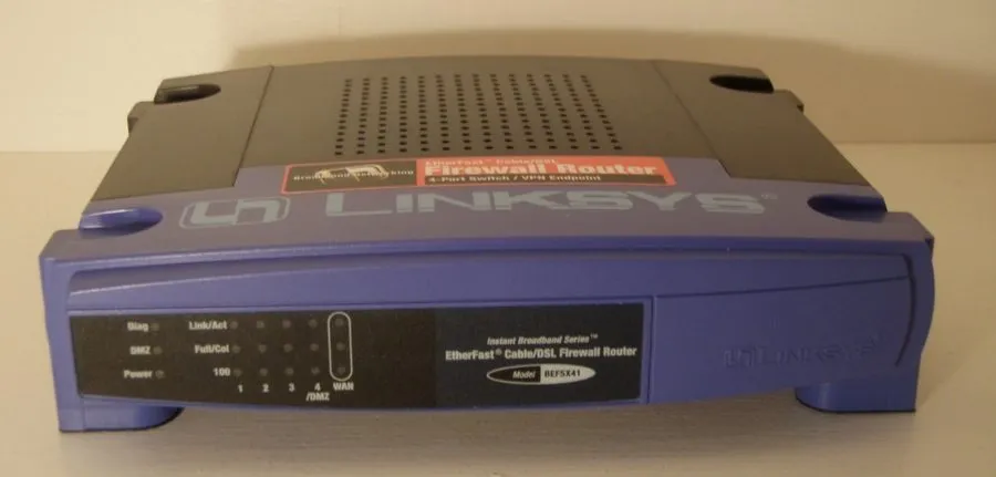 Маршрутизатор Cisco Linksys BEFSX41 Broadband Firewall Router 4-Port 10/100