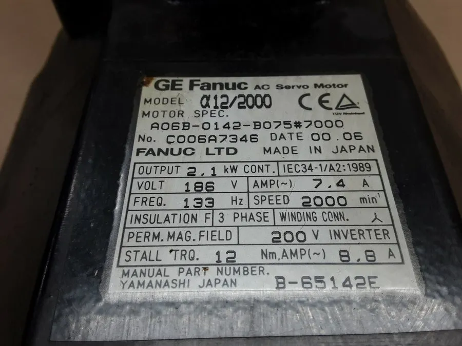 Серводвигатель Fanuc GE A06B-0142-B076#7000 a12/2000 AC Servo Motor 186 V 2.1 kW