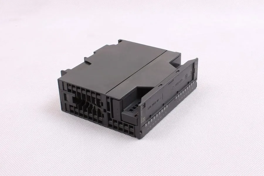 Модуль ввода-вывода SIEMENS SM322 SIMATIC S7 6ES7322-1HH01-0AA0