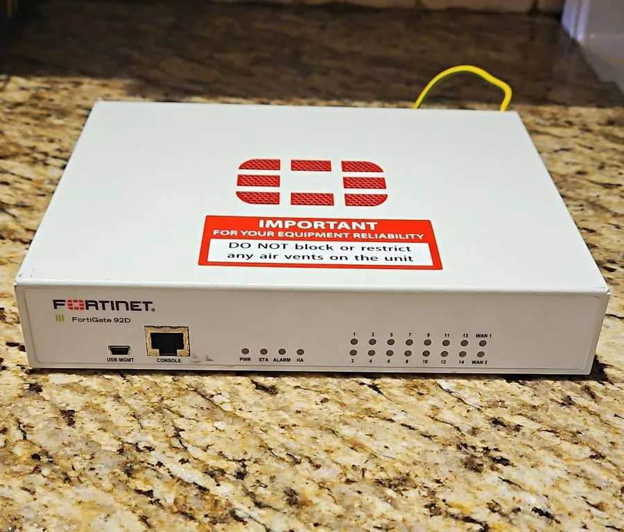 Межсетевой экран Fortinet FortiGate 92D FG-92D Desktop Enterprise Firewall VPN S