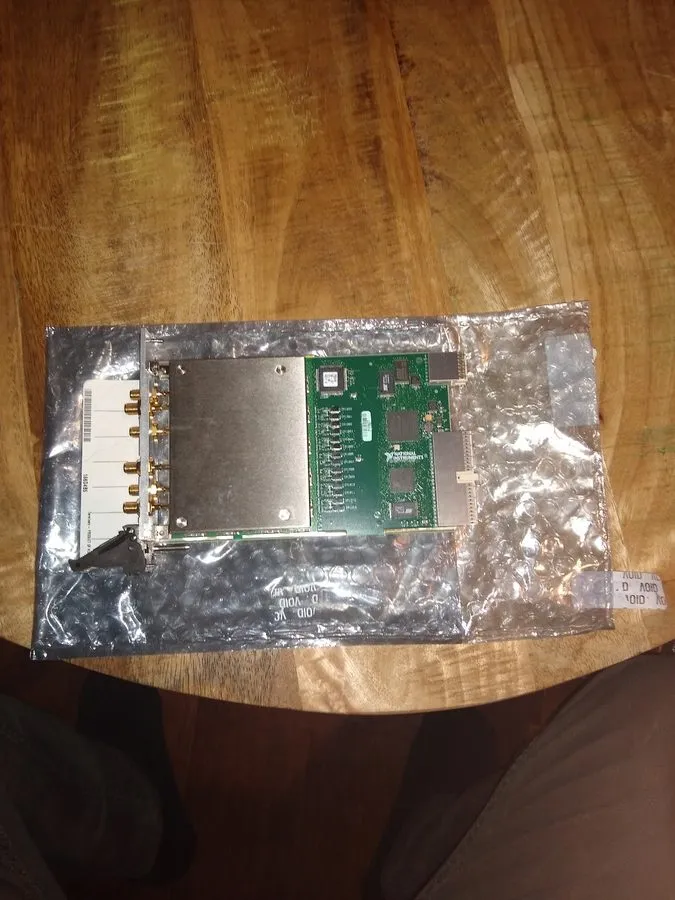 Модуль NI PXI-2549 Dual Terminated SPDT Relay Module — фото лота 1