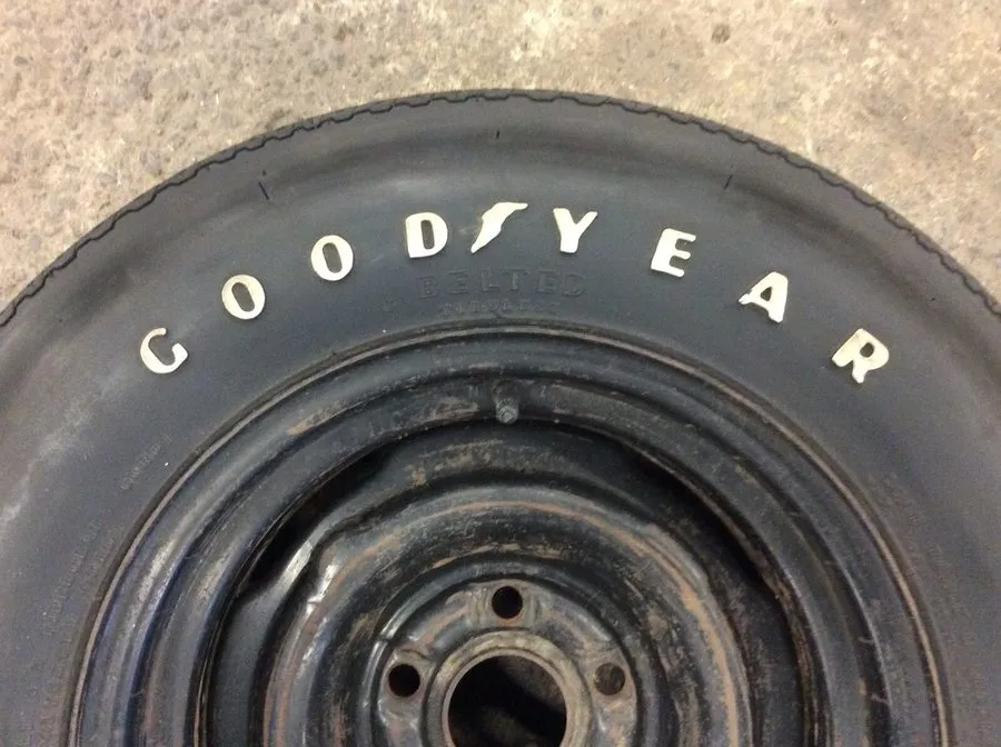Измерительный инструмент 1973 73 Ford Maverick Grabber Comet GT Goodyear D70-14 