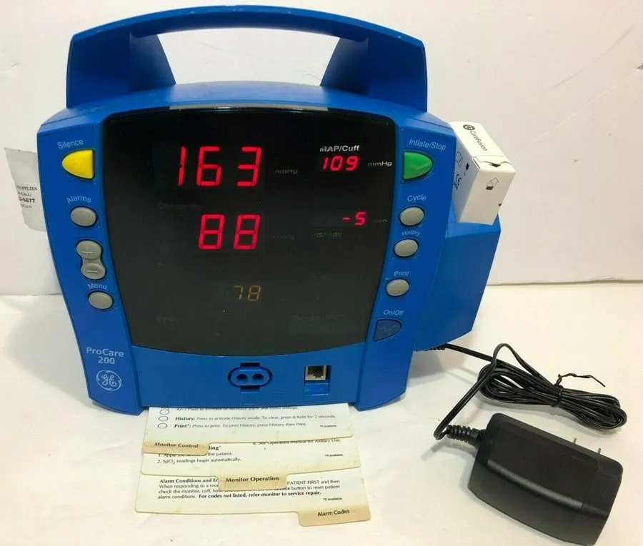 Монитор пациента GE Dinamap ProCare 220DPC Vital Signs Monitor Temperature NIBP  — фото лота 2