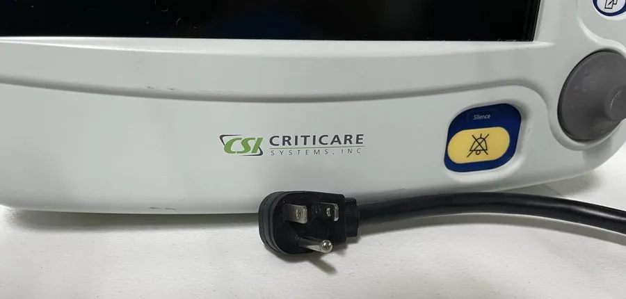 Монитор пациента Criticare nGenuity 8100EP Patient Monitor Only — фото лота 2