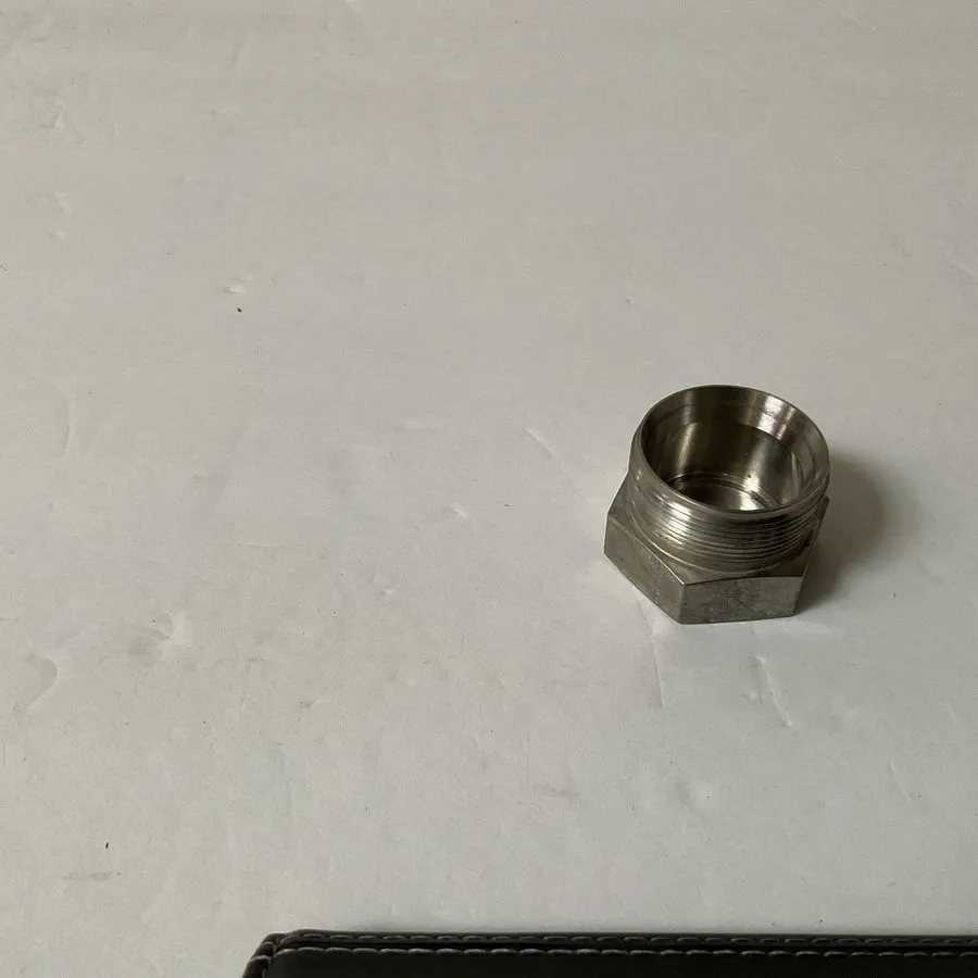 Фитинг Swagelok 316SS SS-1610-C Solid Fitting Union 1” Tube-each — фото лота 1