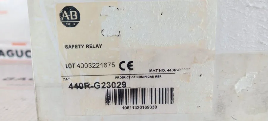 Реле безопасности SURPLUS ALLEN-BRADLEY 440R-G23029 SER.A 24V AC DC SAFETY RELAY