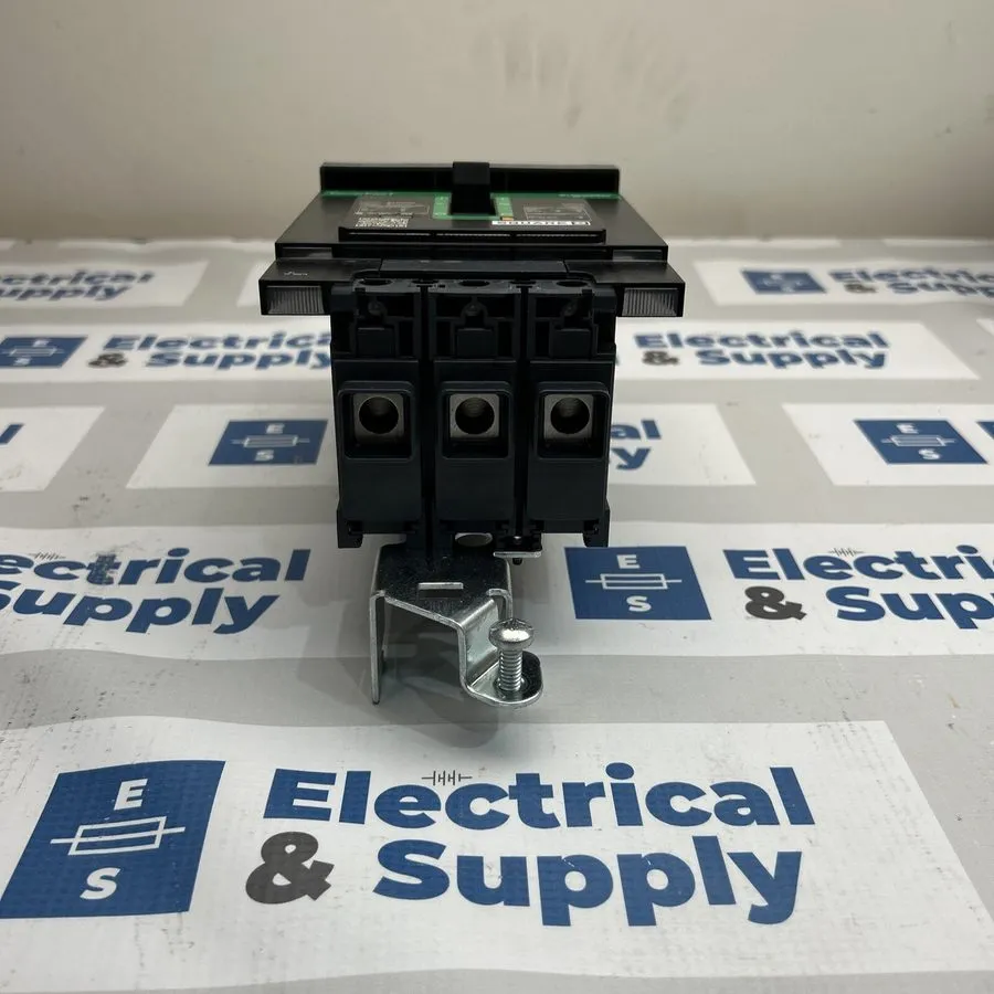 Автоматический выключатель Square D BGA34060Y Powerpact Molded Case Circuit Brea
