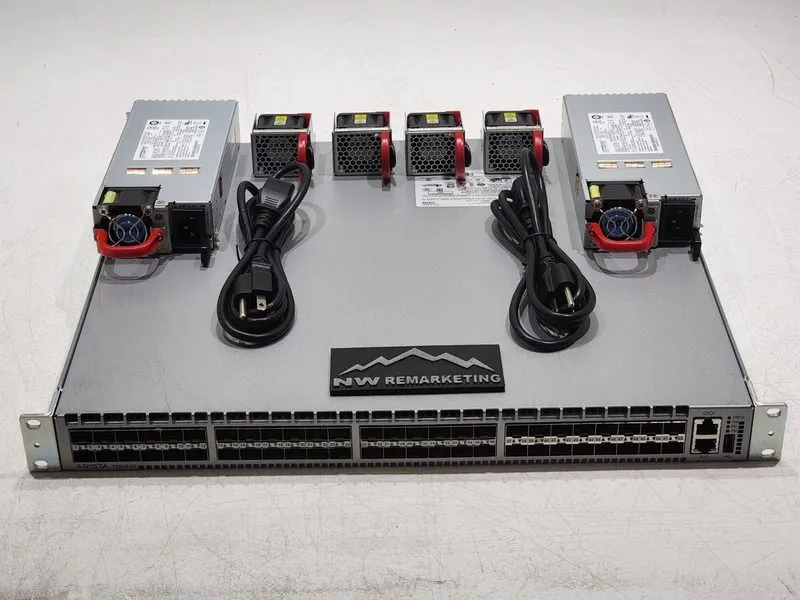 Коммутатор Arista DCS-7150S-52-CL-F 52 Port 10GbE SFP+ Ethernet Switch