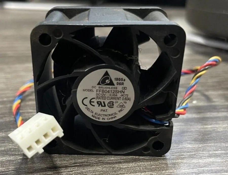 Вентилятор Supermicro FAN-0065L4 40x28mm 1U Server Cooling Fan SC813MF PWM