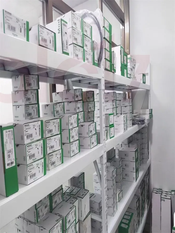 ПЛК TSXP572623M Schneider PLC Module